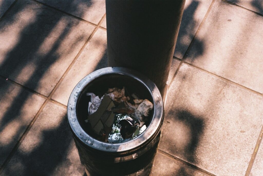 Asbestos Garage Disposal: HSE Notification Requirements