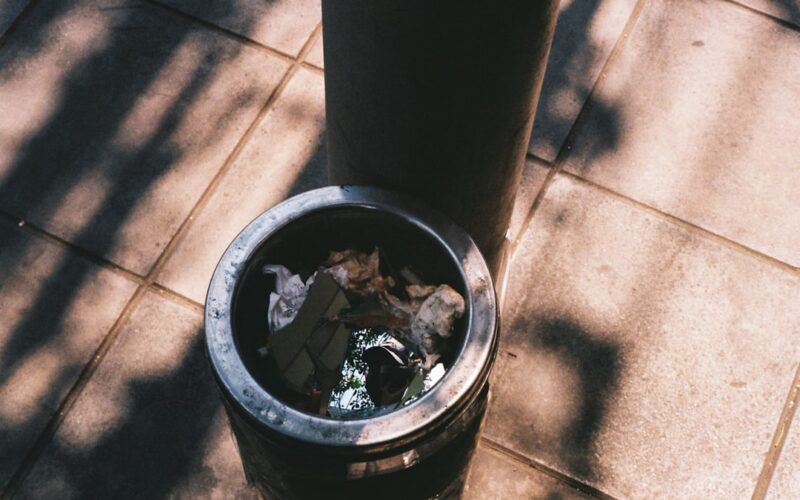 Asbestos Garage Disposal: HSE Notification Requirements