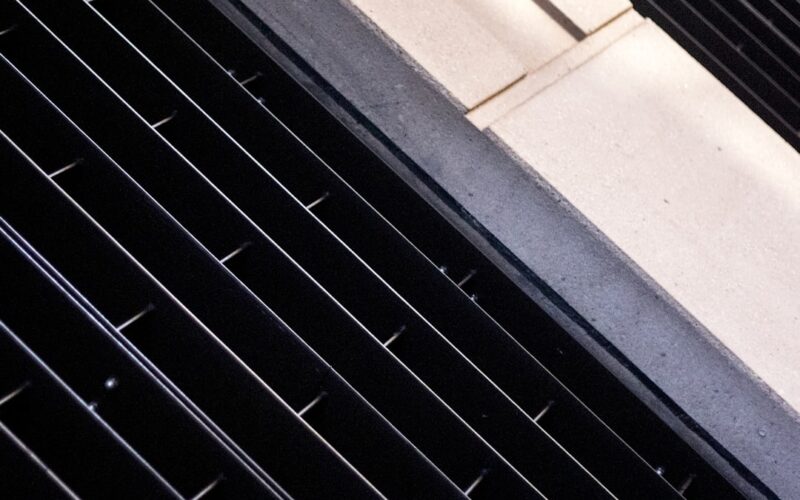 Portable AC Units vs Split Systems for UK Conservatories