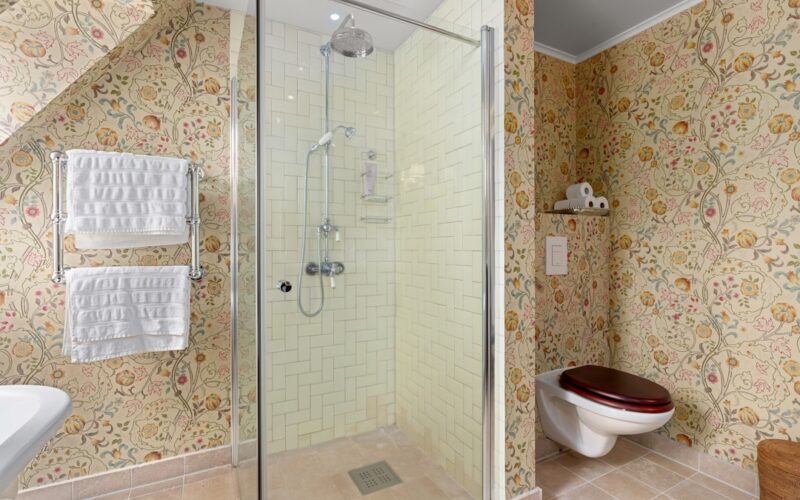 Wet Room Conversions in Georgian Townhouses: Drainage Solutions