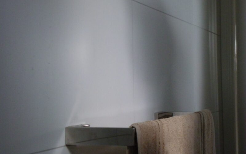 Wet Room Conversions in Small UK Bathrooms Under 4m²