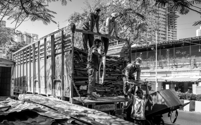 Builder’s Skip vs Grab Lorry: London Basement Excavations