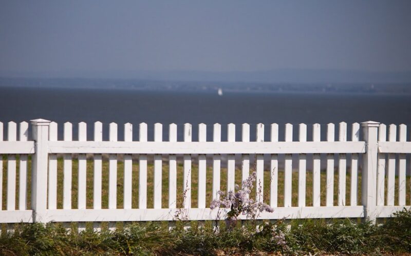 Anti-Climb Fence Toppings: UK Legal Height Restrictions