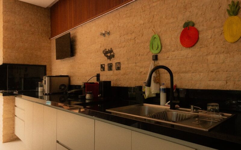 Belfast Butler Sink Units: Load-Bearing Floor Assessment
