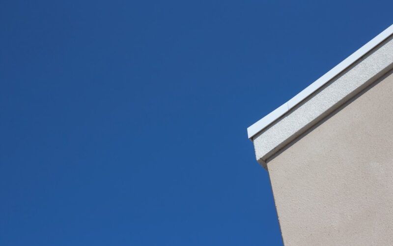 Cast Iron Gutter Restoration: Paint Systems and Sealants
