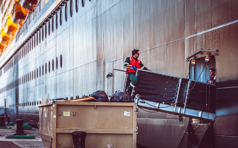 Asbestos Garage Disposal: HSE Licensed Contractor Requirements