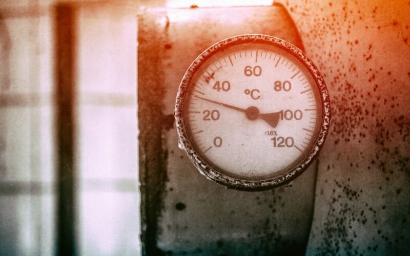 Heat Pump Defrost Cycles: Optimising Winter Performance