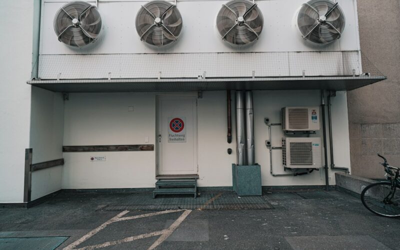 Portable AC Hire vs Purchase: Cost Analysis for UK Summers