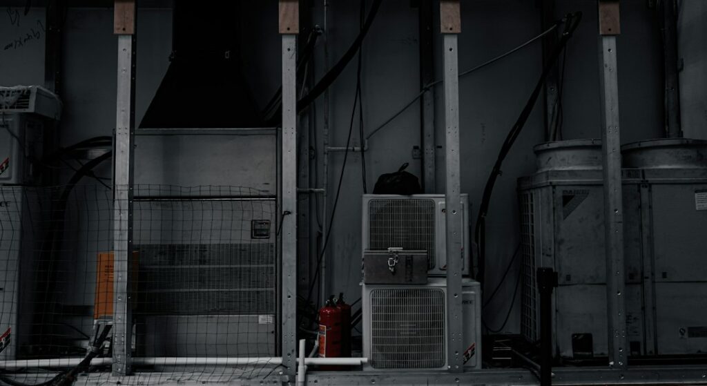 Heat Pump Defrost Cycles: Minimising Winter Running Costs