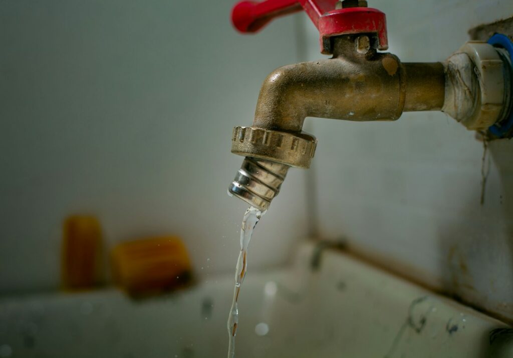 Mains Water Pressure: Legal Maximum for UK Properties