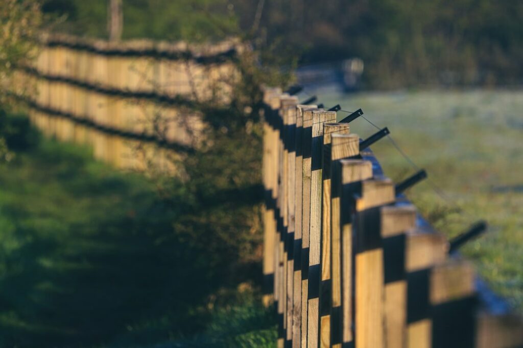 Party Wall Agreements for Fence Posts: Neighbour Disputes