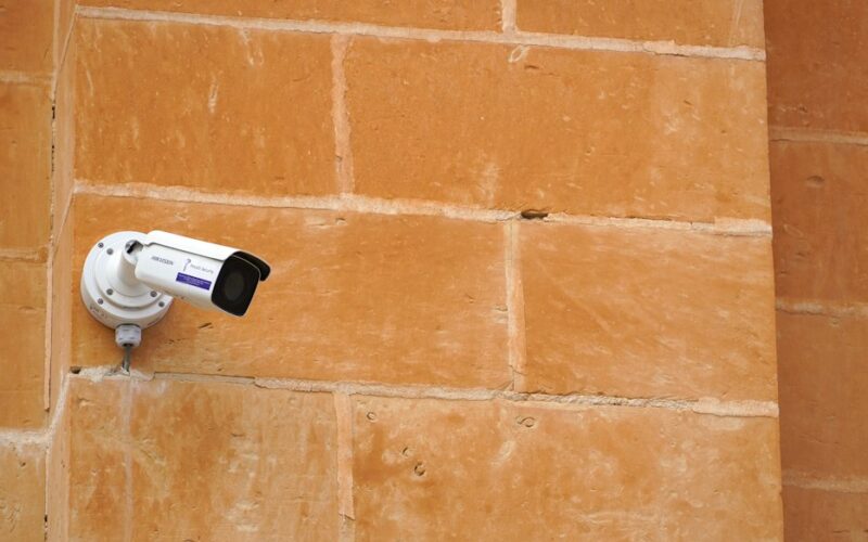 Wireless vs Wired Alarms: Insurance Premium Impact Analysis